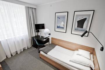 Фото номера Стандартный одноместный номер с диваном-кроватью Отель Best Western Hotel Edison г. Пжезмерово 4